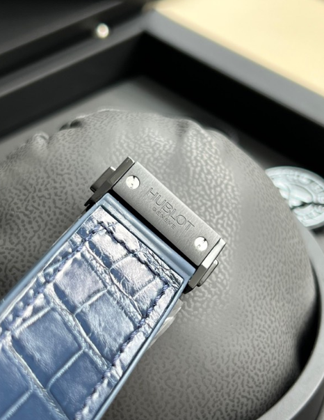 Hublot Classic Fusion - Exclusive Full Ceramic Edition