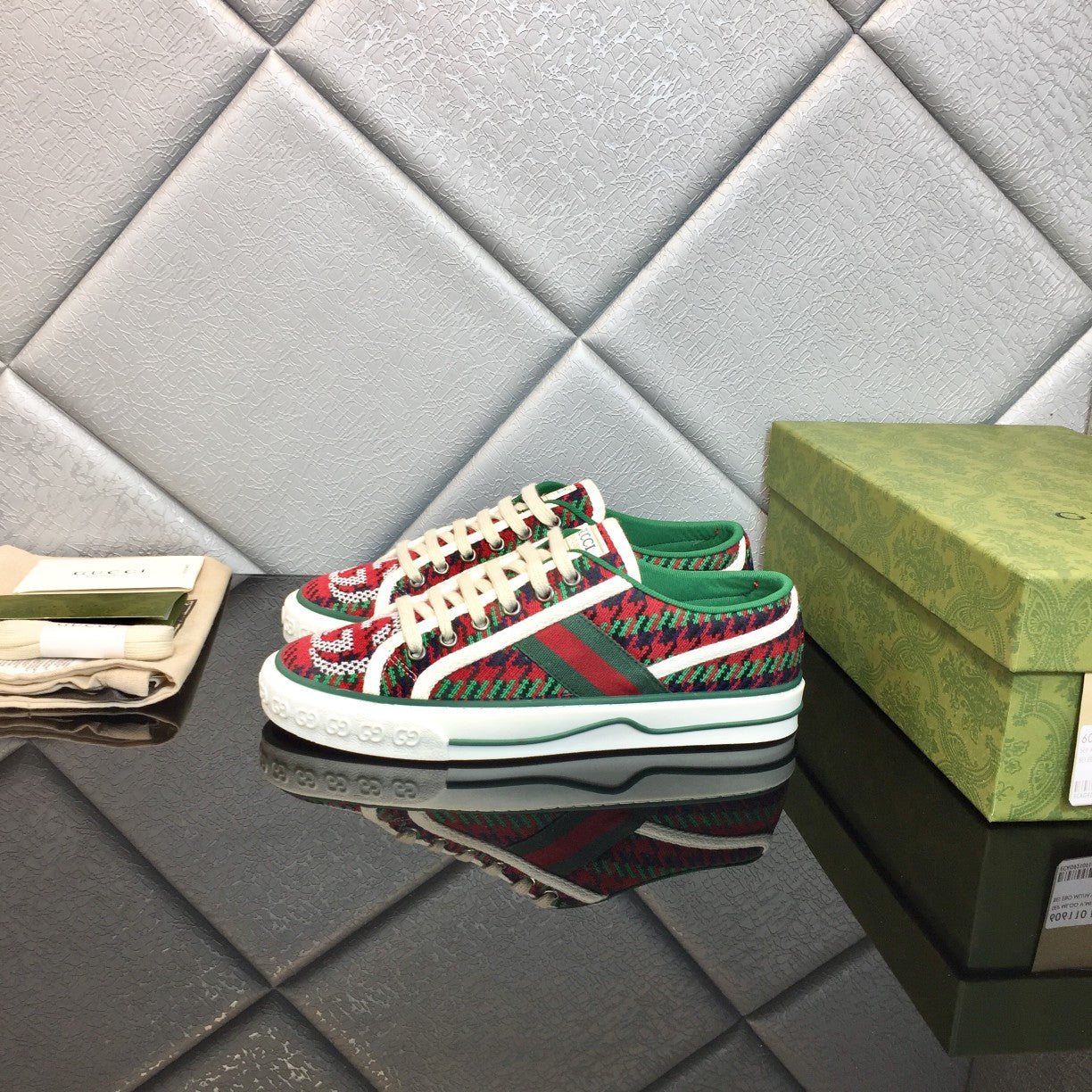 GUCCI 1977 Low-Top GG Canvas Sneakers – 1:1 Original Design