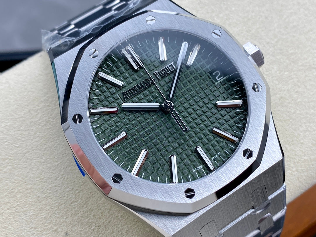 Audemars Piguet Royal Oak – 41mm, Five Stunning Dial Colors