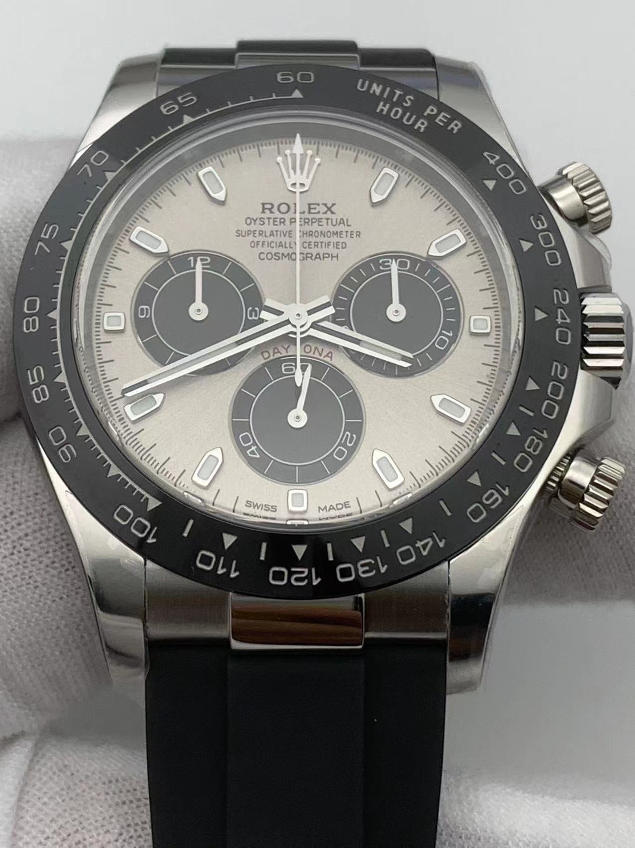 Rolex Cosmograph Daytona 116519 – White Gold Racing Elegance