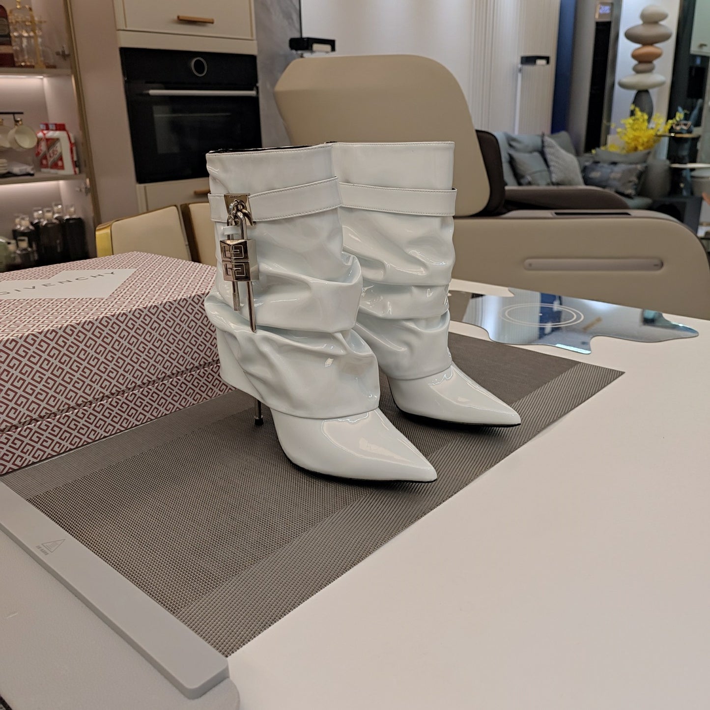 Givenchy 2024 FW Lock Charm Stiletto Boots – Limited High Heel Edition