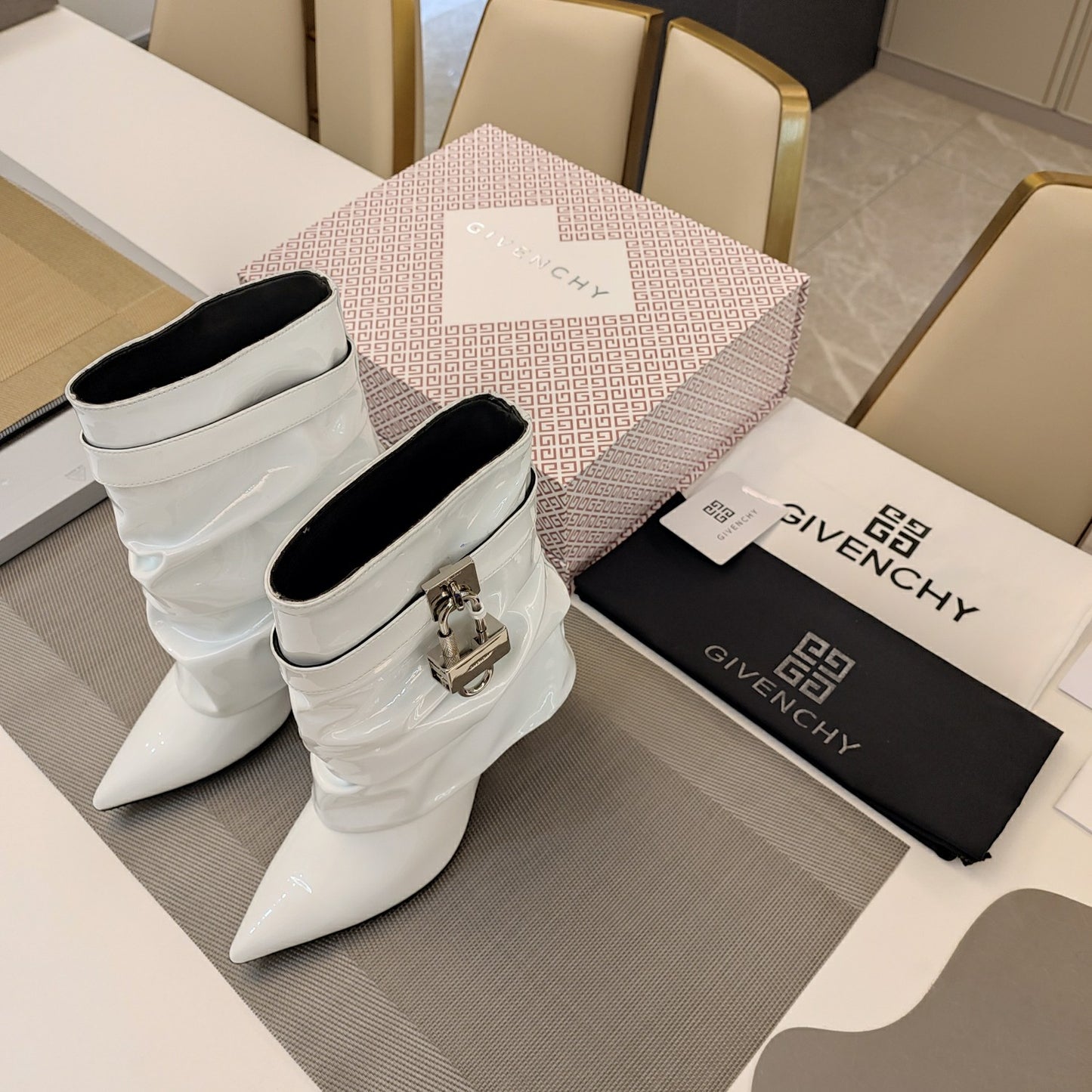 Givenchy 2024 FW Lock Charm Stiletto Boots – Limited High Heel Edition