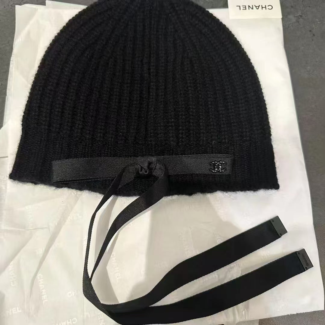 Chanel Cap – CHANEL Cashmere and Wool Knit Hat