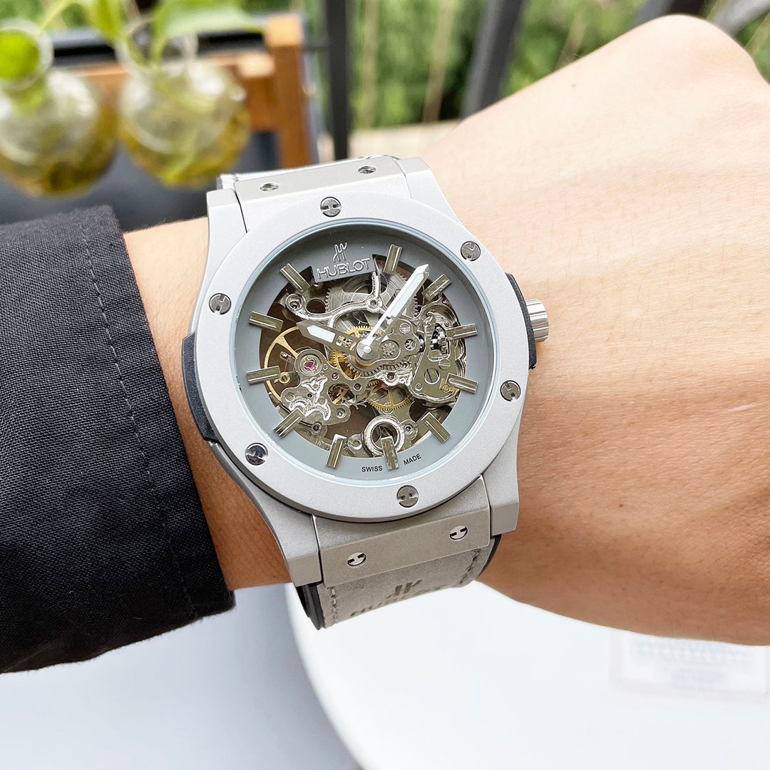 Hublot Boutique Men's Watch – White Shell / Rose Shell | Automatic 42mm