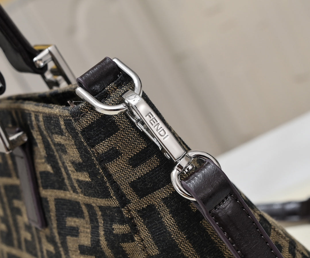 FENDI Monogram Jacquard Tote Bag 7706