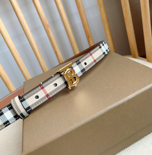 Burberry Belt – Italian Leather & TB Logo Buckle