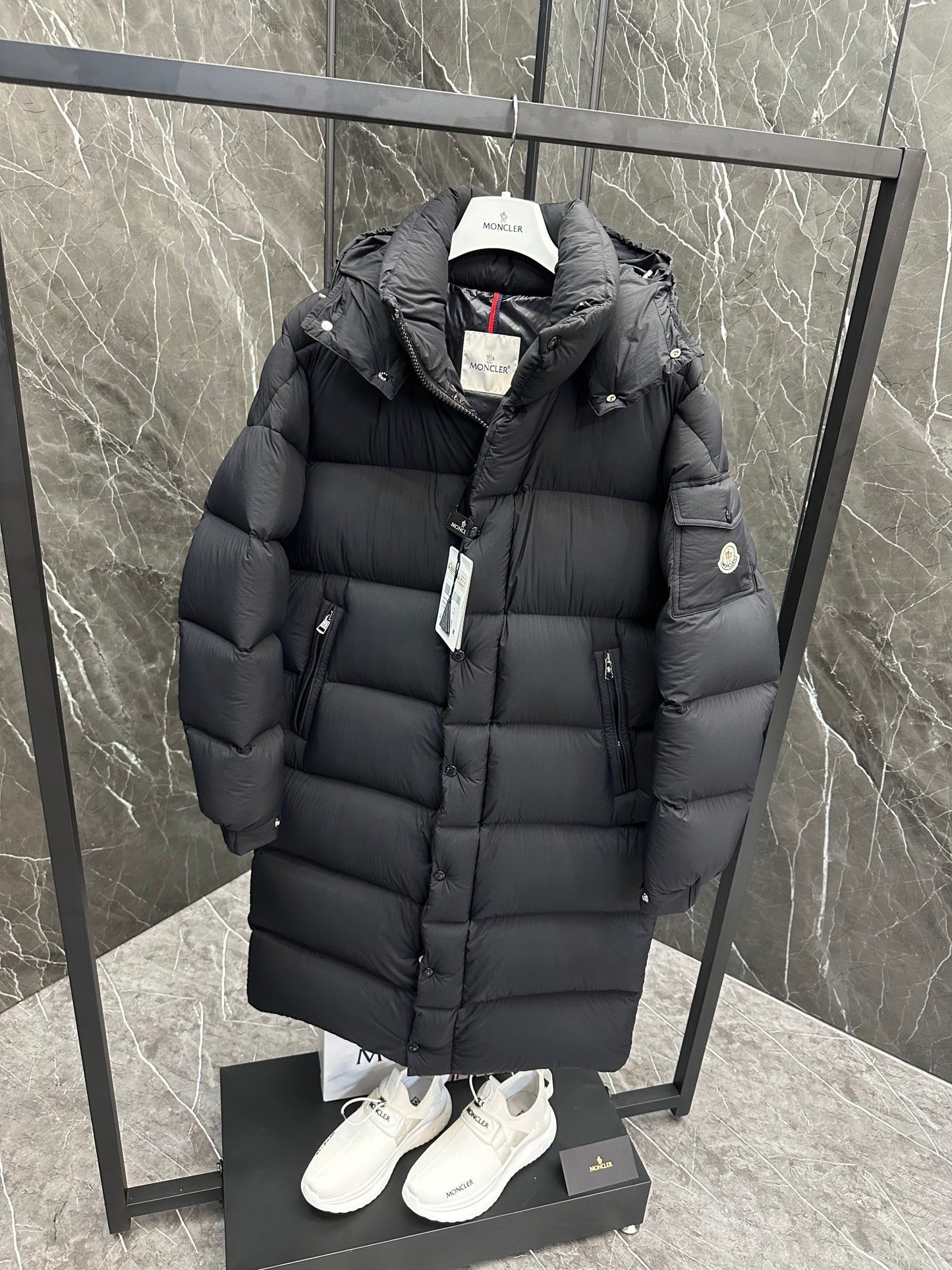 Moncler-Inspired Hanoverian Long Down Jacket – Matte Finish Unisex