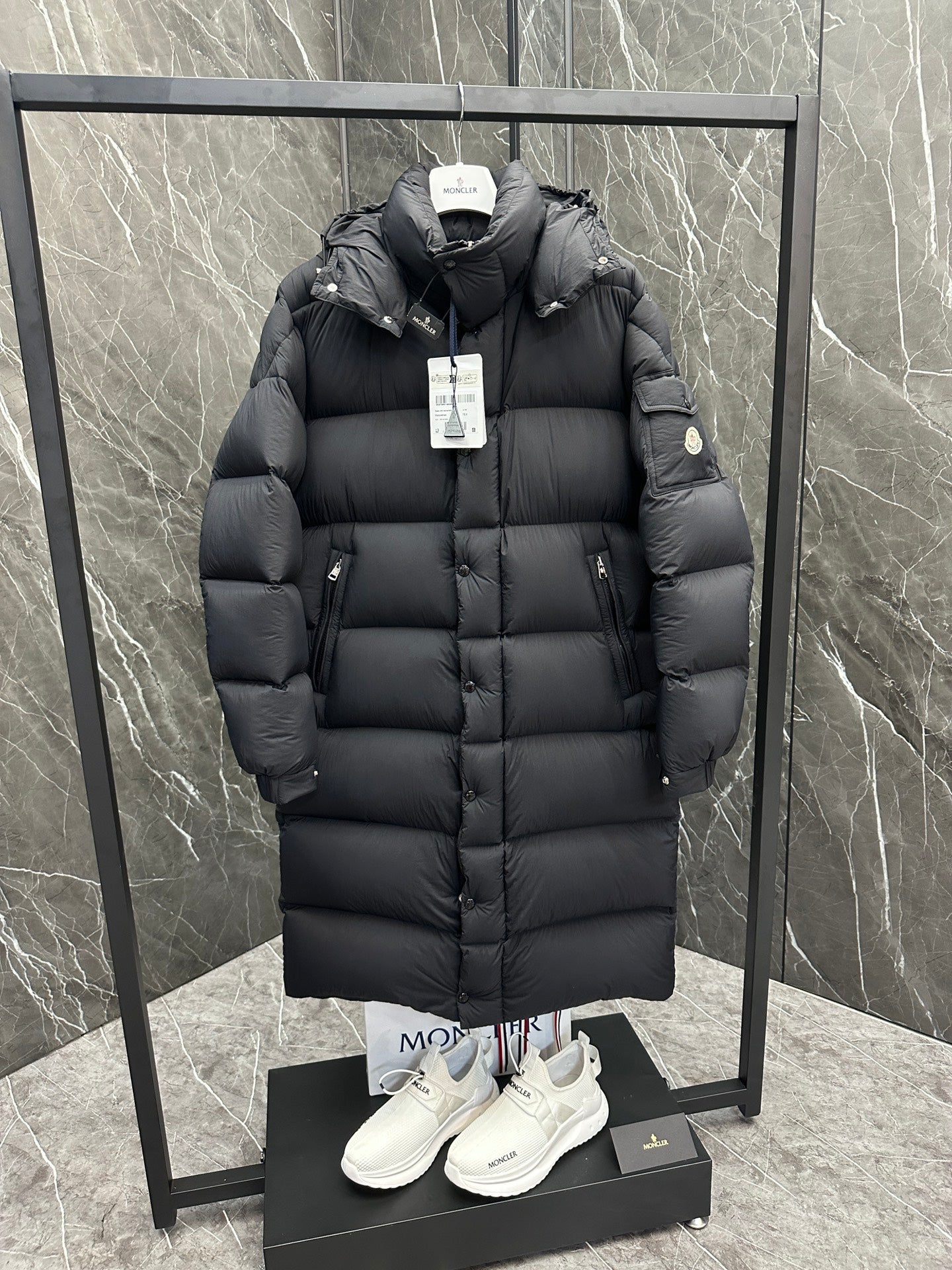 Moncler-Inspired Hanoverian Long Down Jacket – Matte Finish Unisex