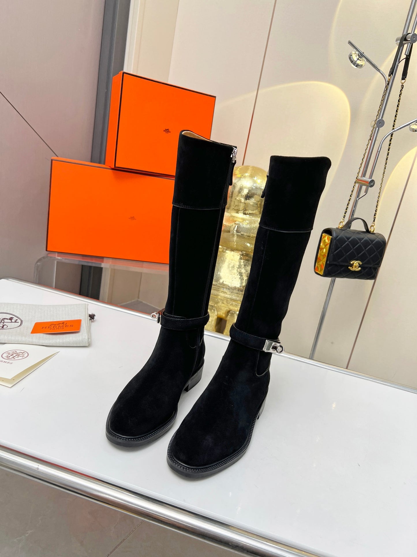 Hermes 2024 Fall/Winter Premium Suede Leather Boots – Top Version Blk