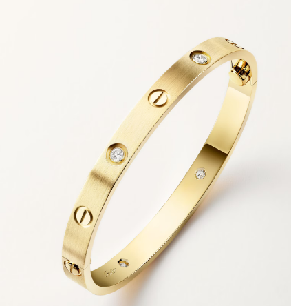 Timeless Elegance with a Sparkle of Love