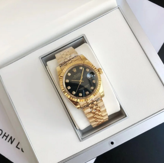 Bold Sophistication in Everose Gold - Rolex Datejust