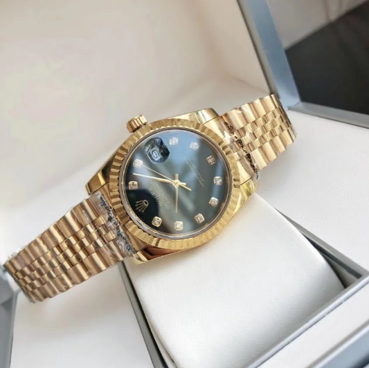Bold Sophistication in Everose Gold - Rolex Datejust