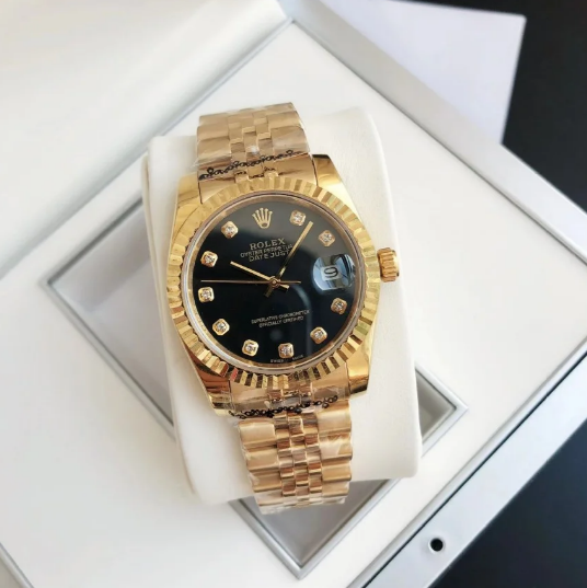 Bold Sophistication in Everose Gold - Rolex Datejust