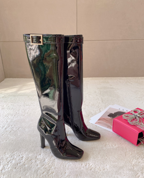 Saint Laurent 24SS Patent Leather Knee-High Boots – Sleek & Sexy