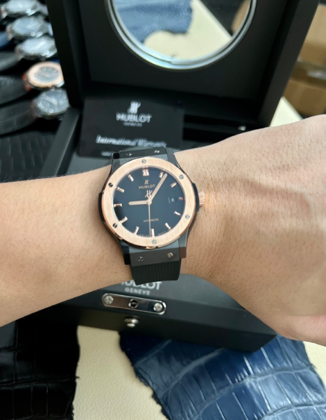 Hublot Classic Fusion –  Exclusive Ceramic Edition