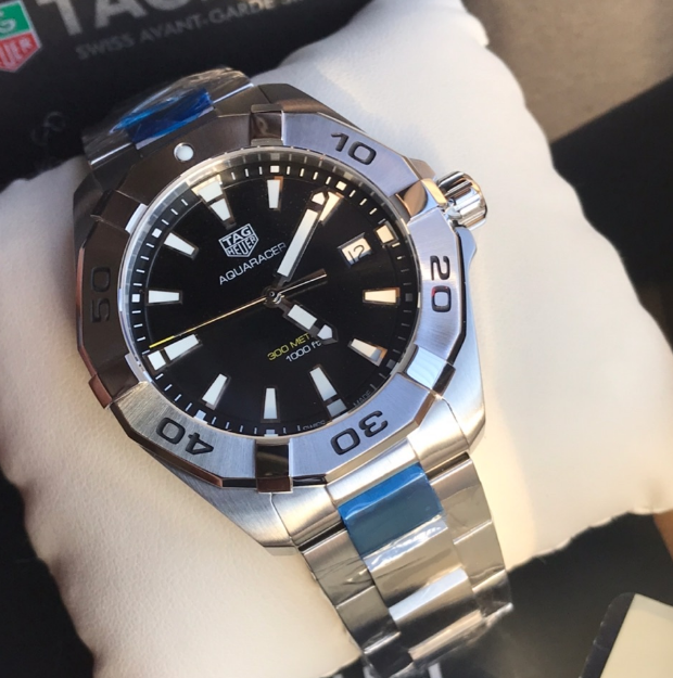 TAG Heuer Aquaracer Men's Watch – New High-Style Model