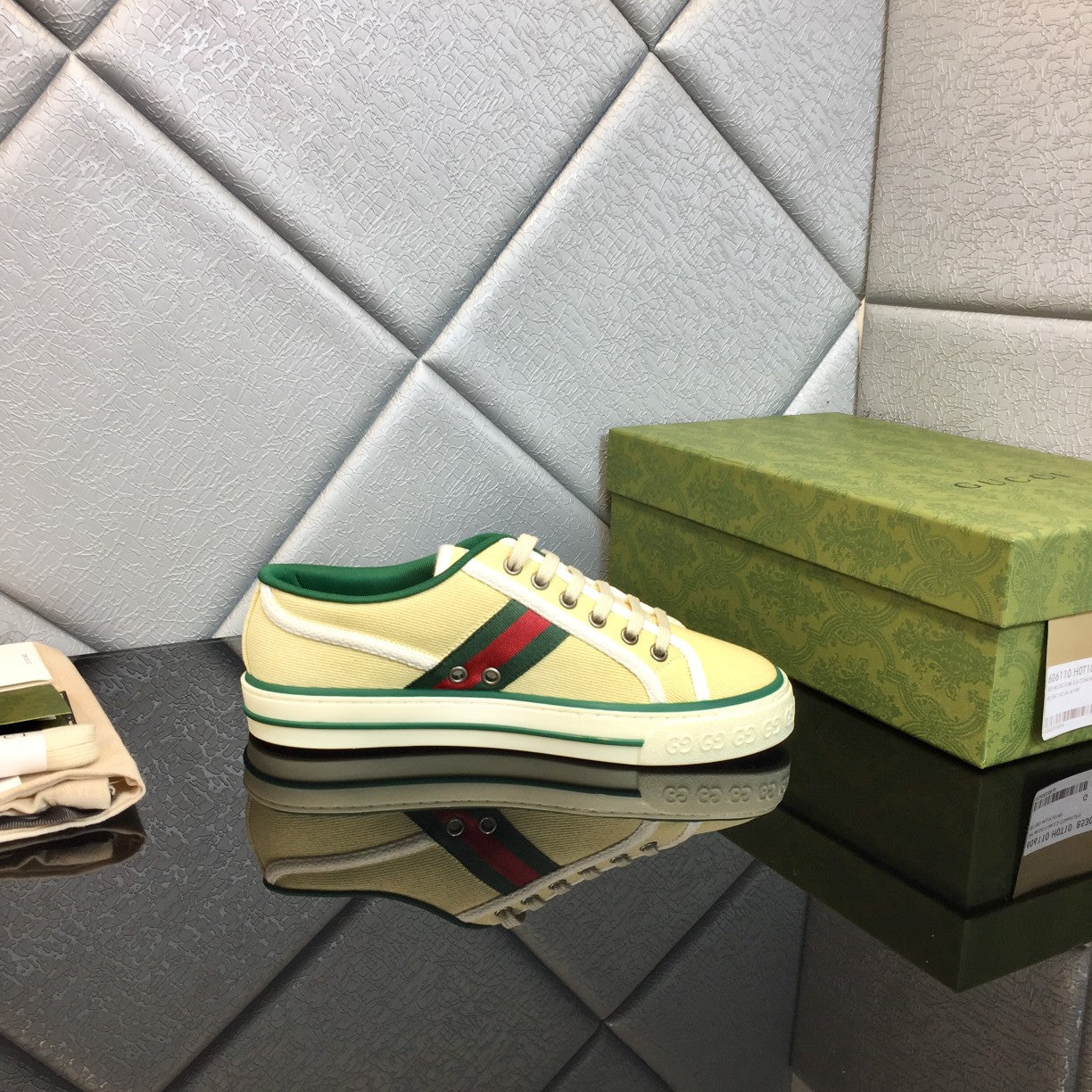 Gucci 1977 Classic Low-Top GG Canvas Sneakers