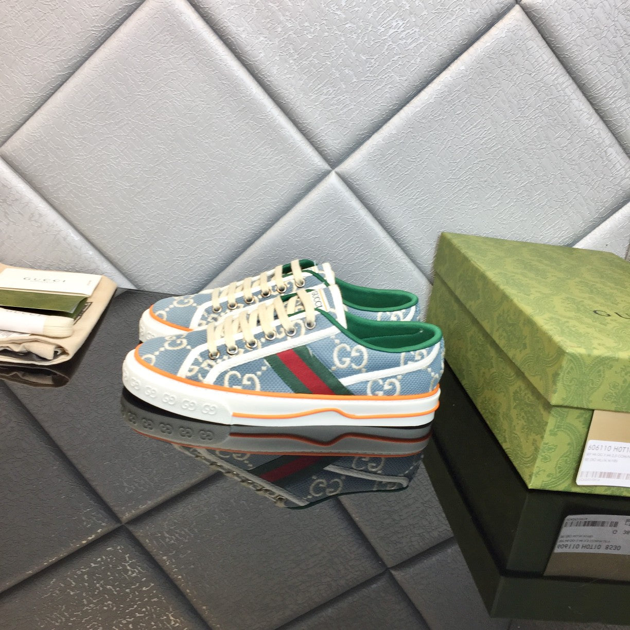 GUCCI 1977 Low-Top GG Canvas Sneakers – 2020 Classic Release