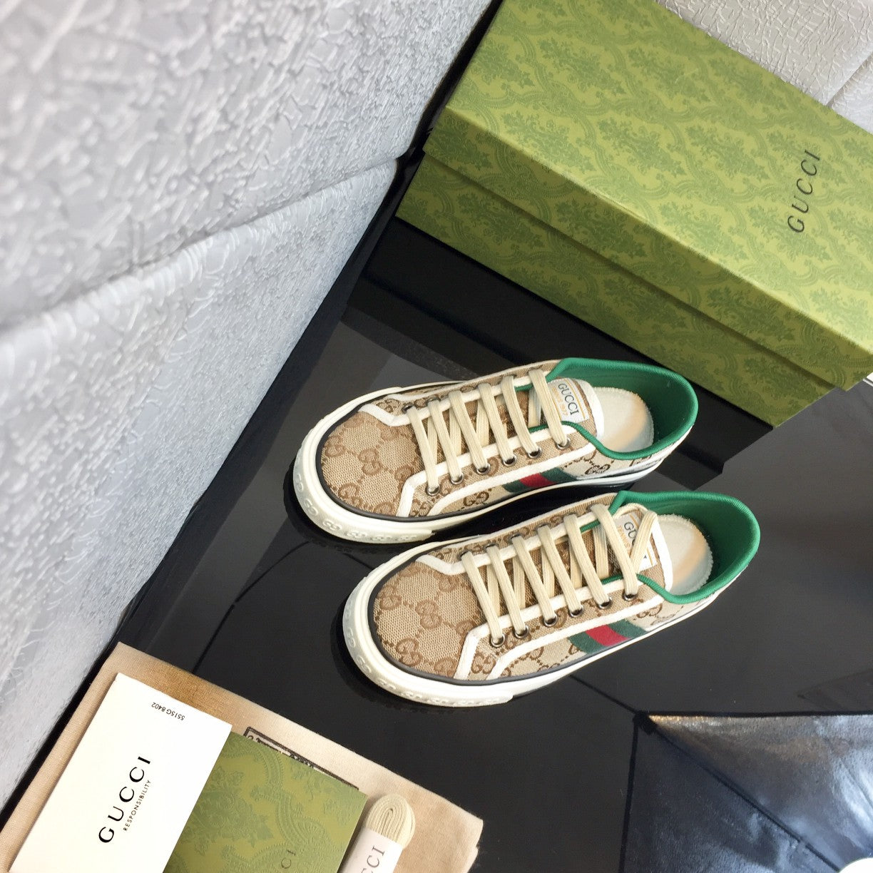 GUCCI 2020 Classic 1977 GG Canvas Low-Top Sneakers