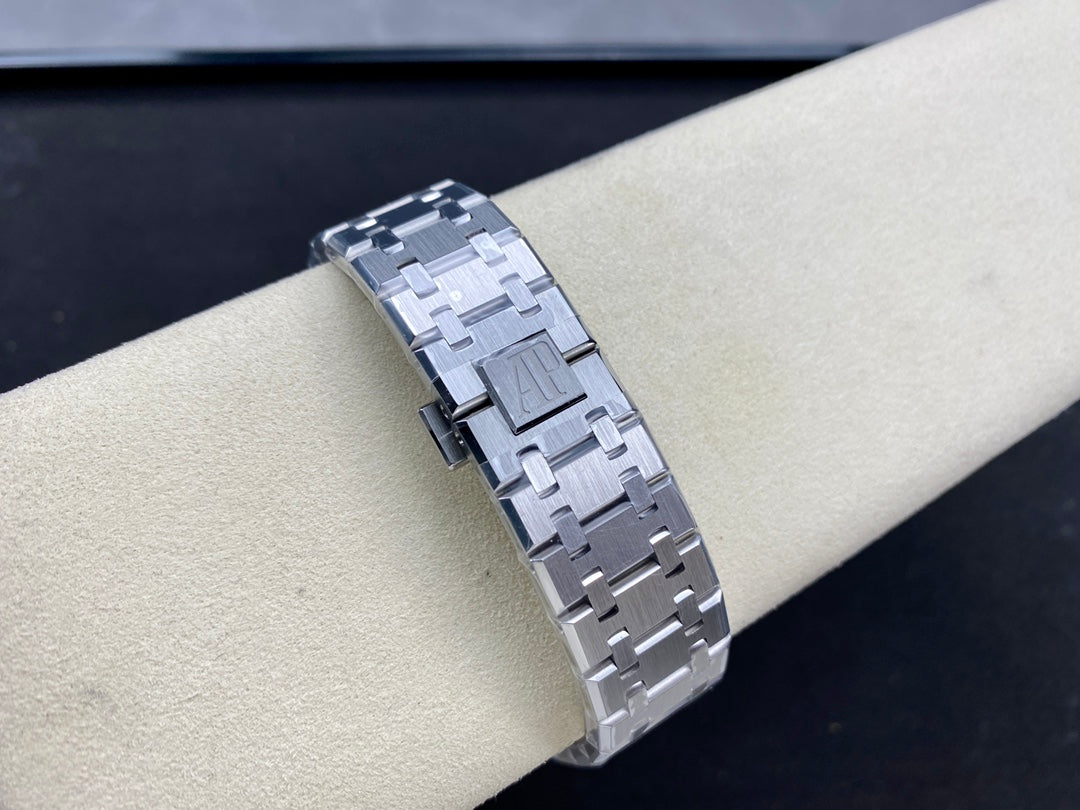Audemars Piguet Royal Oak  – 41mm, Five Stunning Dial Colors