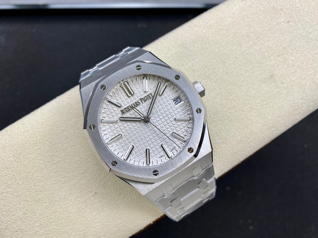 Audemars Piguet Royal Oak – Full 41mm Dial Collection
