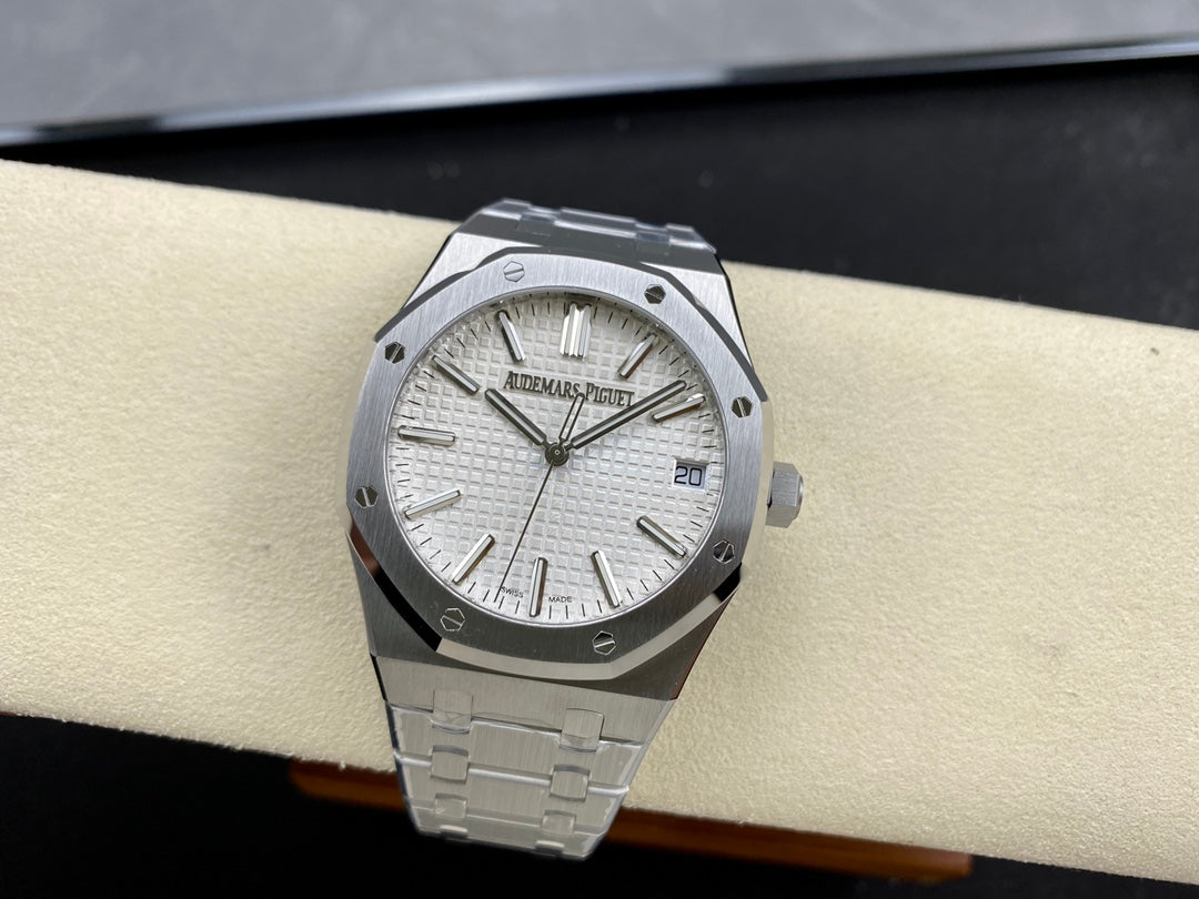 Audemars Piguet Royal Oak – Full 41mm Dial Collection