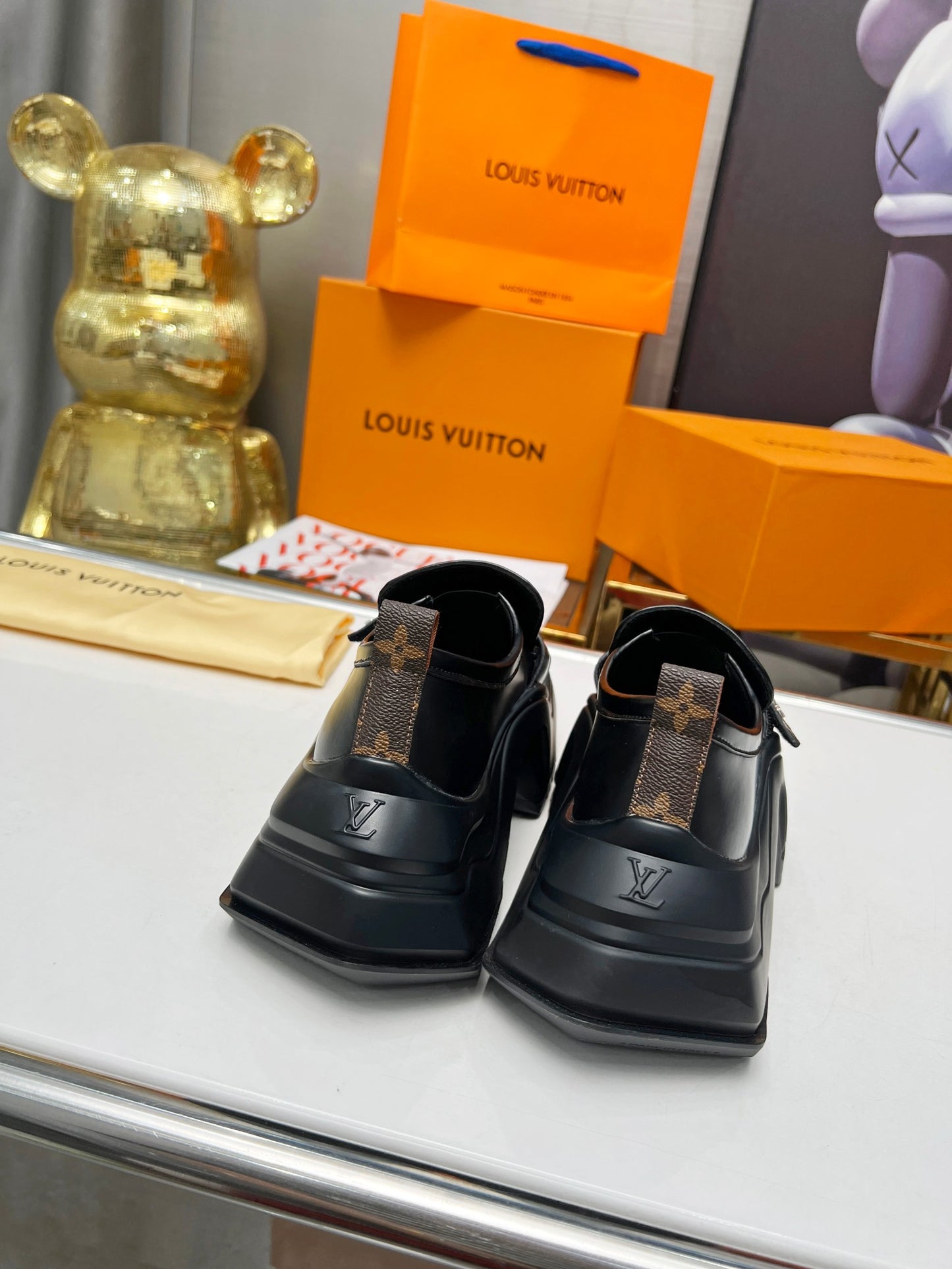 Louis Vuitton Classic Loafers – Unisex Leather Edition