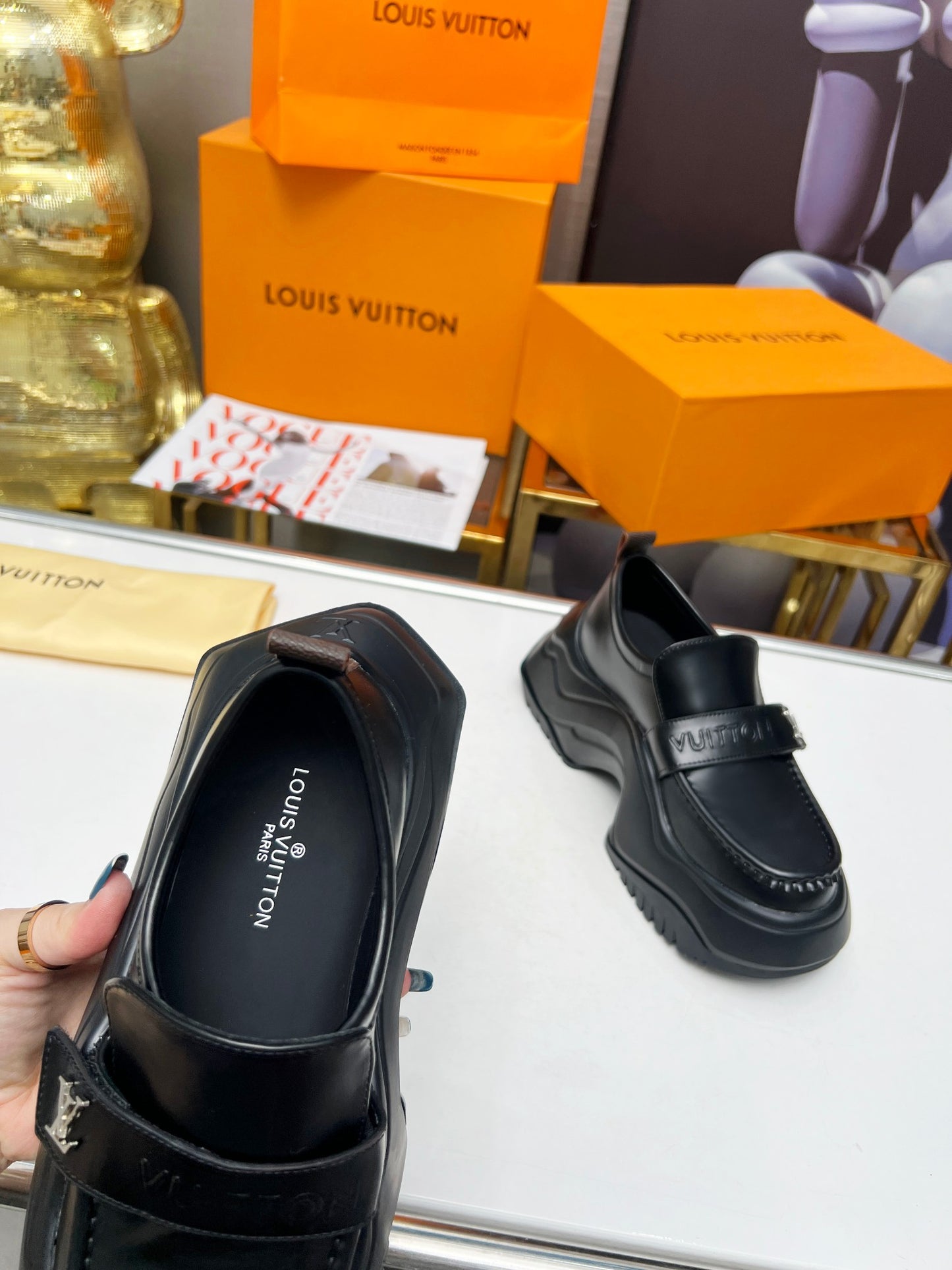 Louis Vuitton Classic Loafers – Unisex Leather Edition