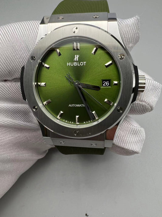Hublot 42mm – Rubber Strap Edition