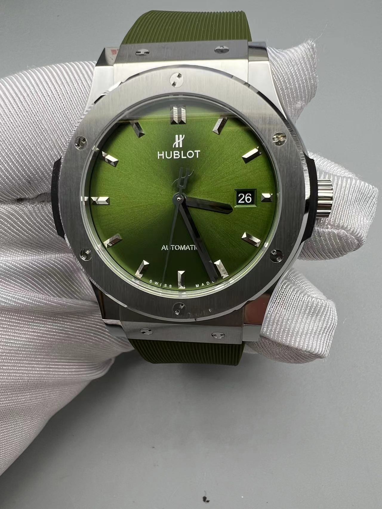 Hublot 42mm – Rubber Strap Edition