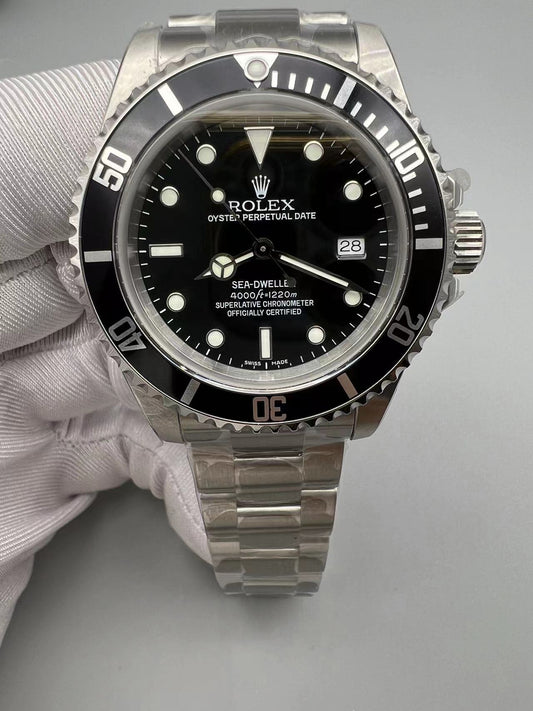 Vintage Sea-Dweller | Iconic Dive Watch with  Movement