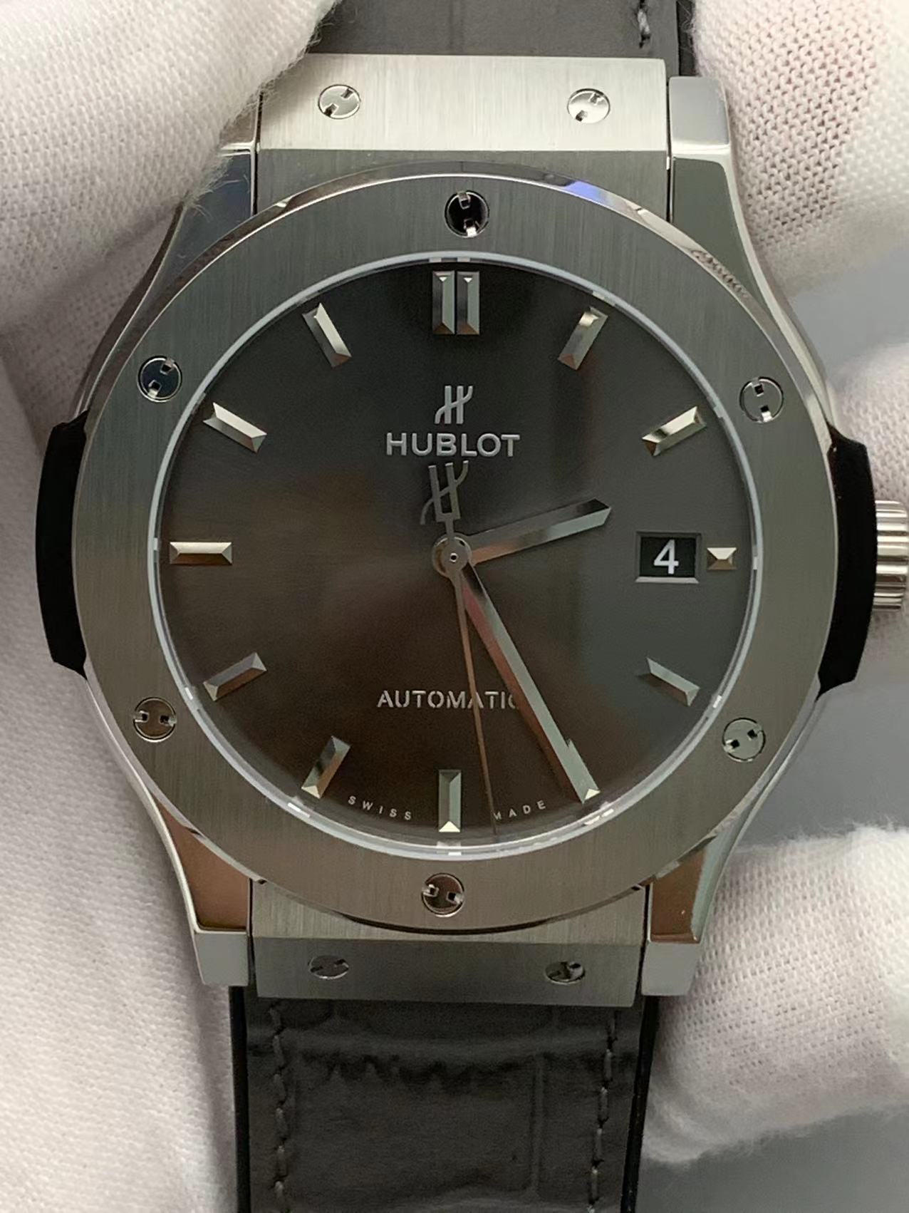 Hublot Big Bang 45mm – Gray Dial