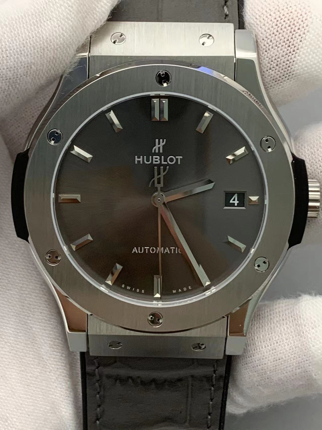 Hublot Big Bang 45mm – Gray Dial