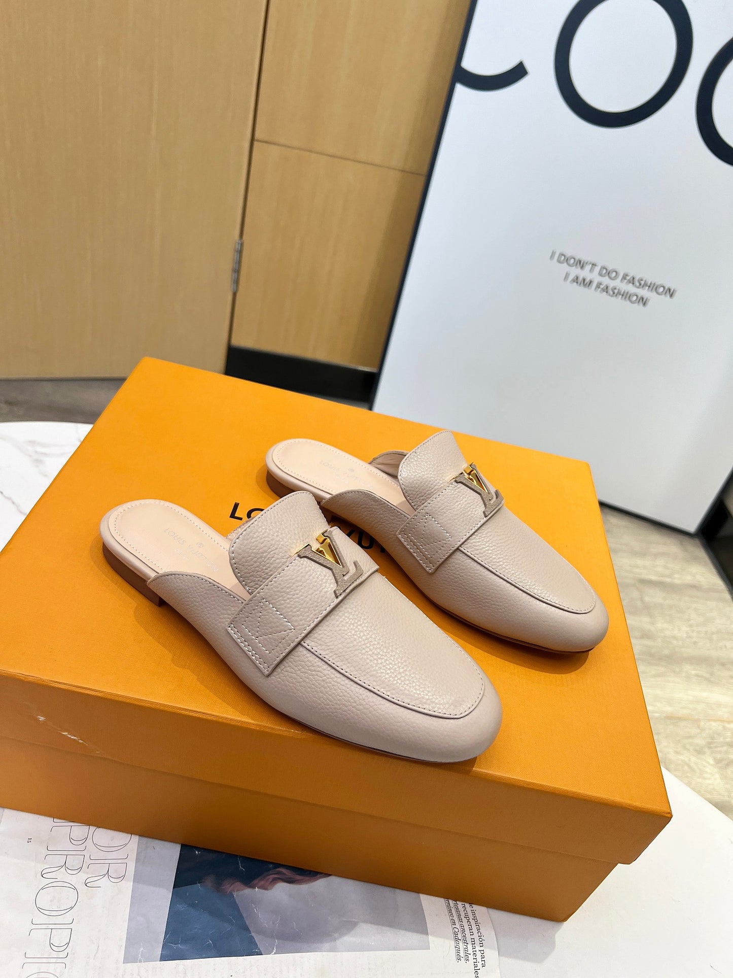 24LV Classic Loafers – 5 Colors, Leather Sole Optional