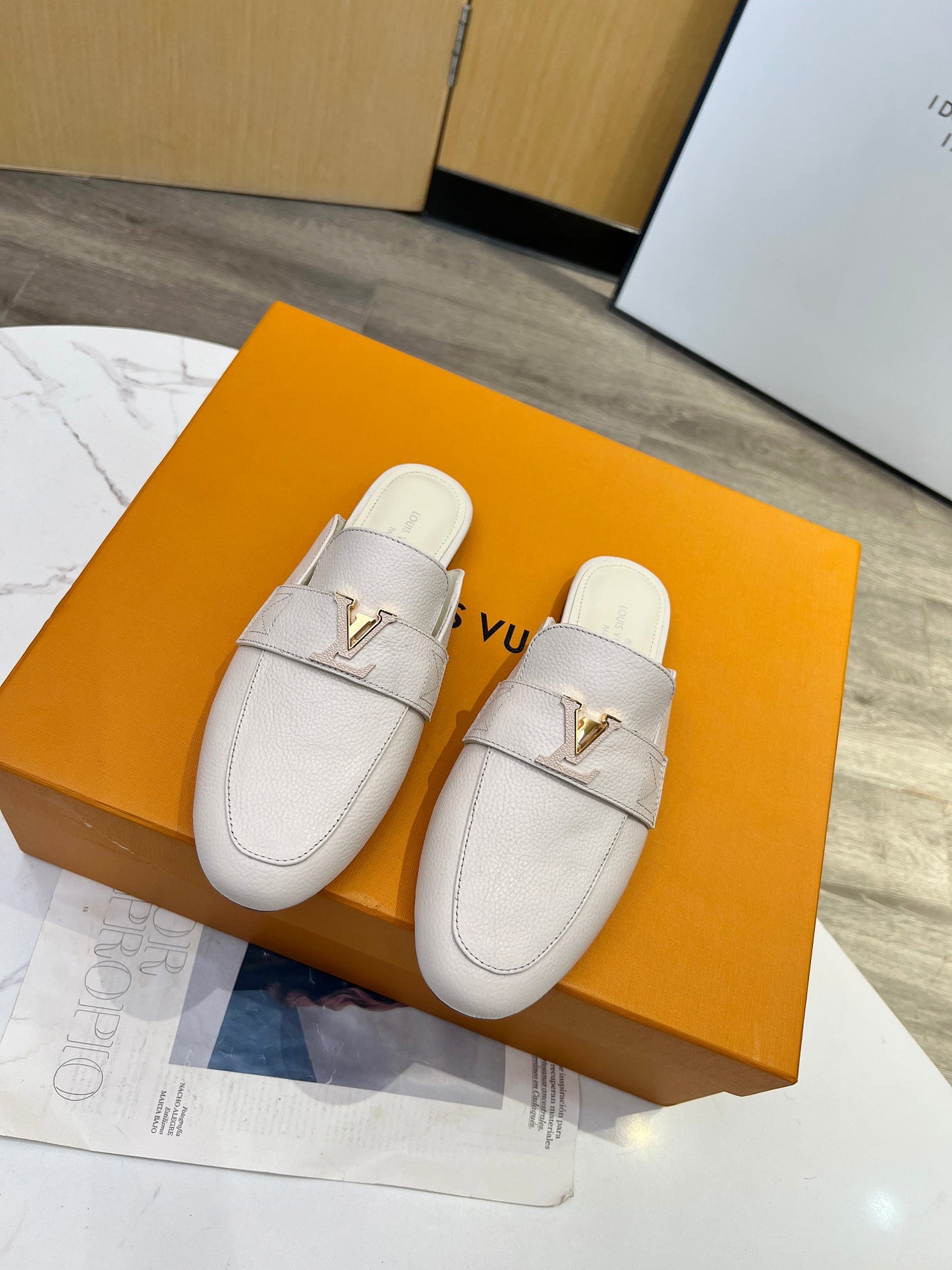 24LV Classic Loafers – 5 Colors, Leather Sole Optional