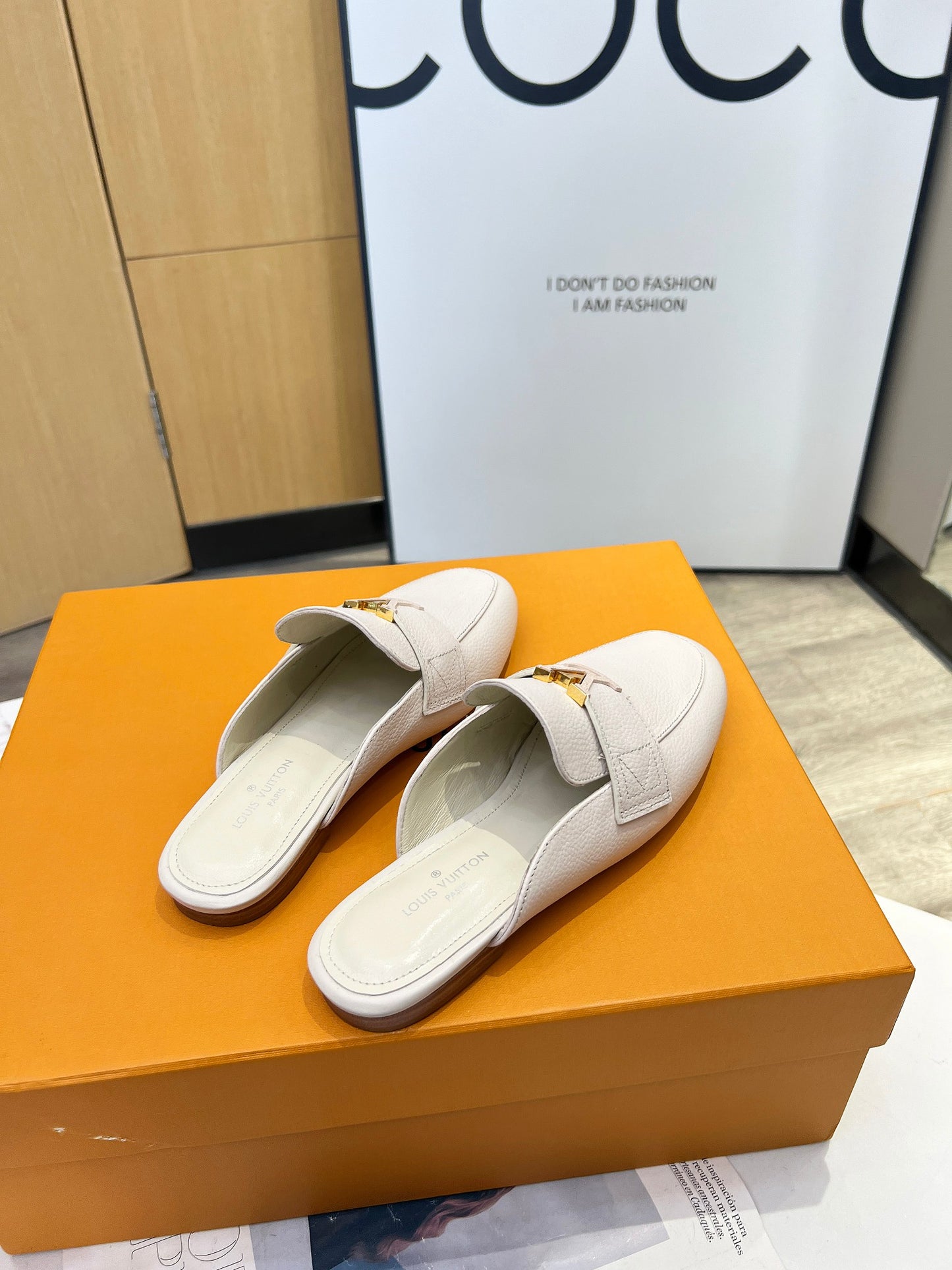24LV Classic Loafers – 5 Colors, Leather Sole Optional