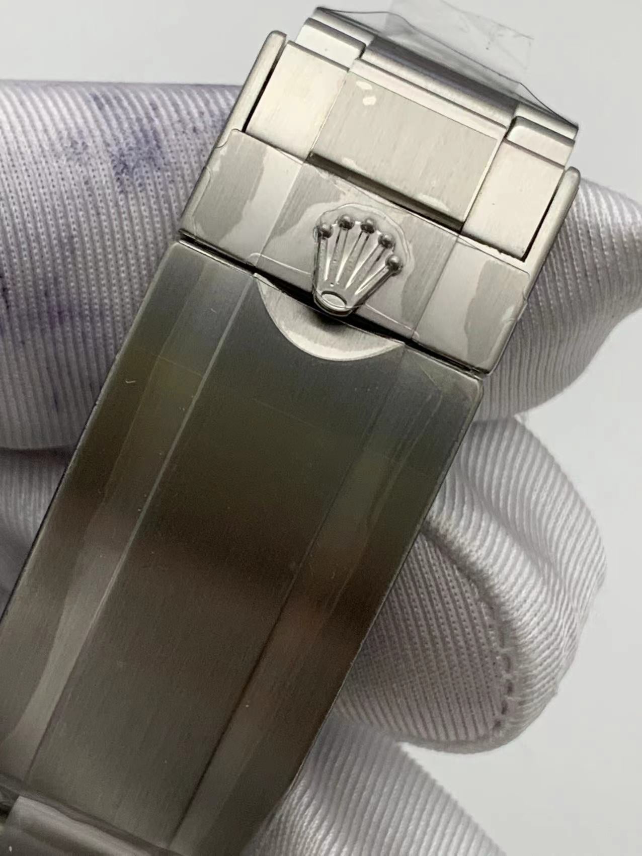 124060 No-Date Submariner 41mm