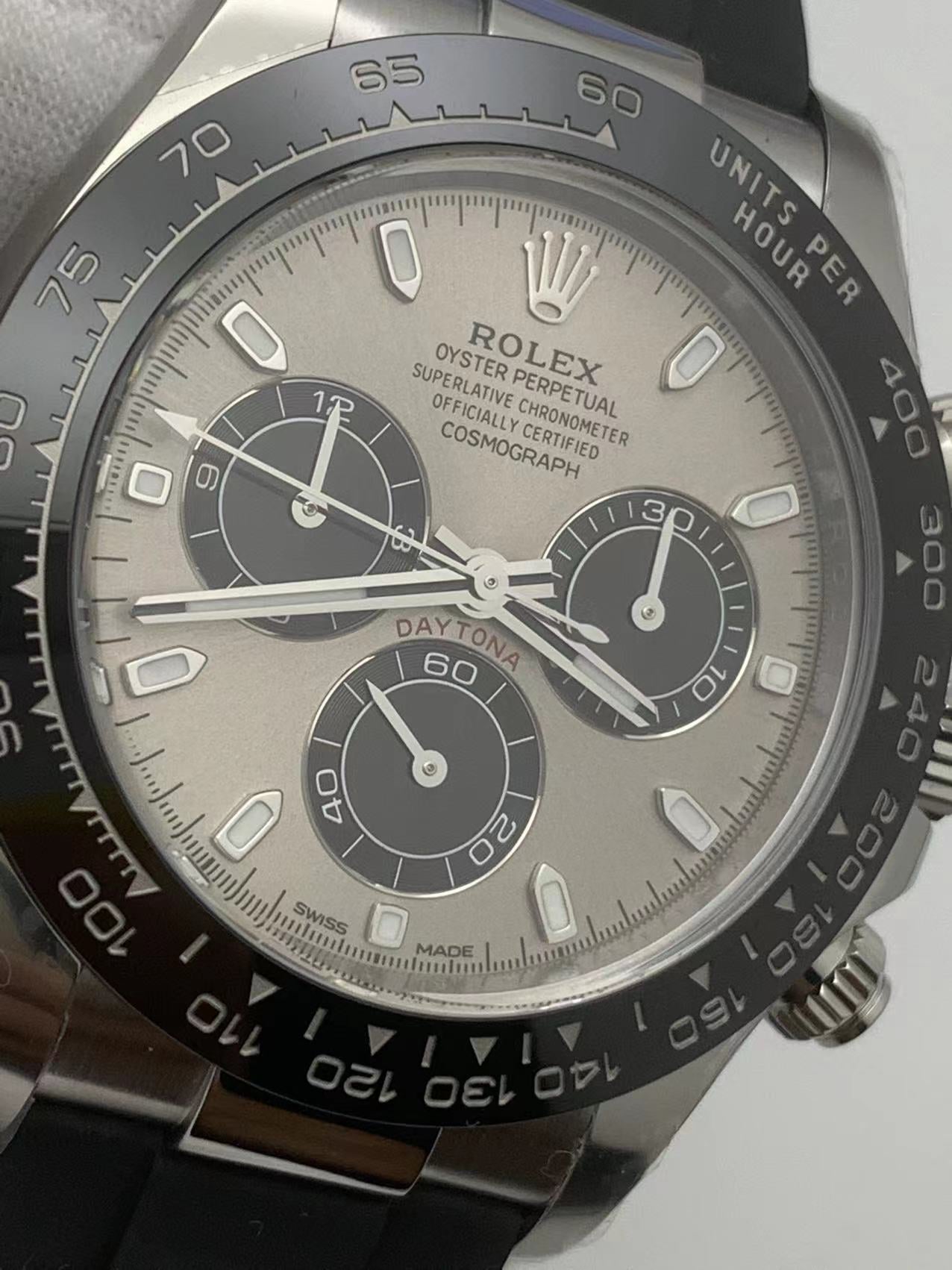 Rolex Cosmograph Daytona 116519 – White Gold Racing Elegance