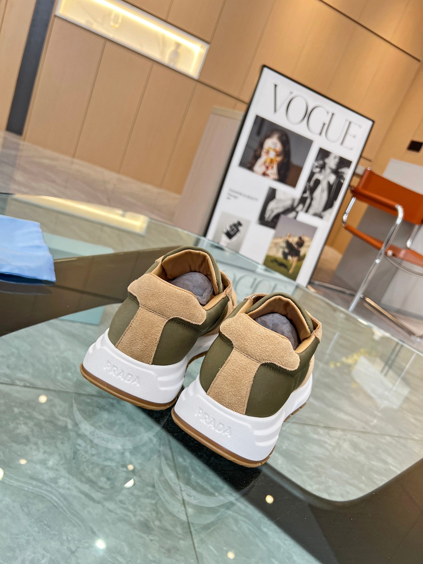 Prada 2024 Couple’s Sneaker Drop – 1:1 Replica, Waterproof & Luxe