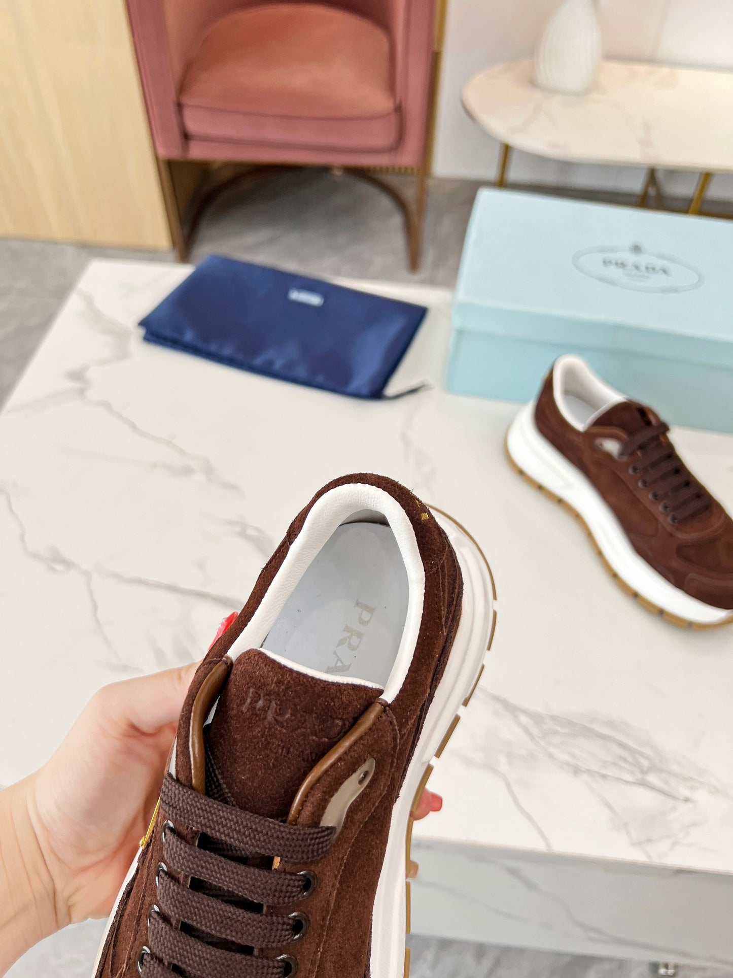 Prada 2024SS Couple’s Suede Trainers – FW Casual Luxe Sneakers