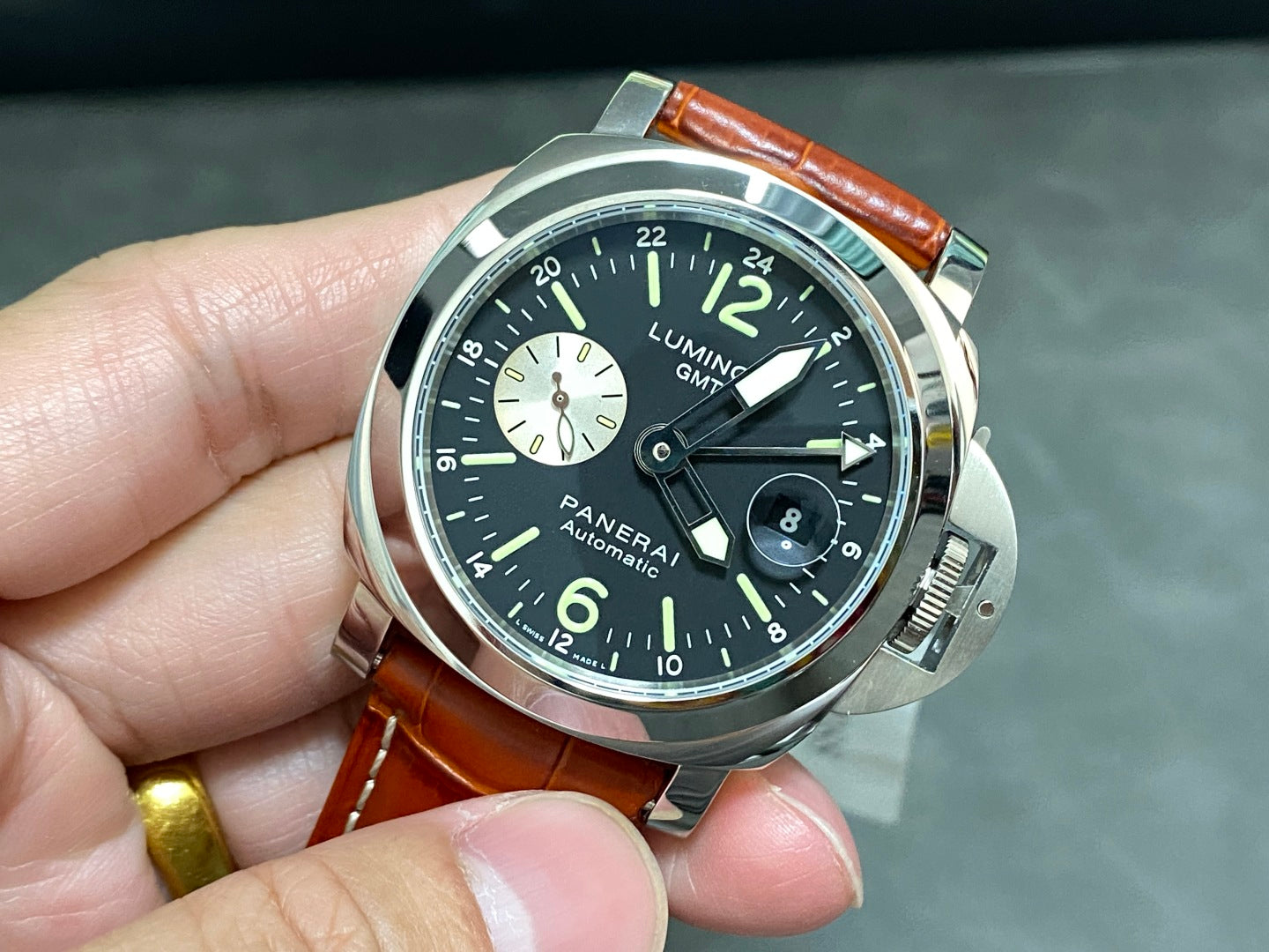 VS Panerai Luminor GMT 44mm PAM088 Classic Reissue