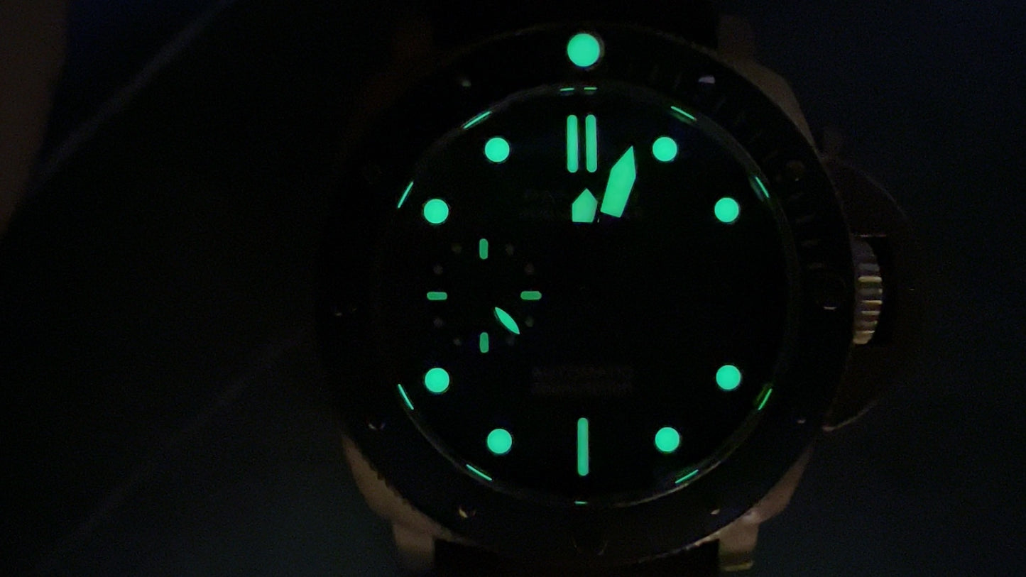 Panerai Submersible Bronzo PAM968 47mm Bronze Case