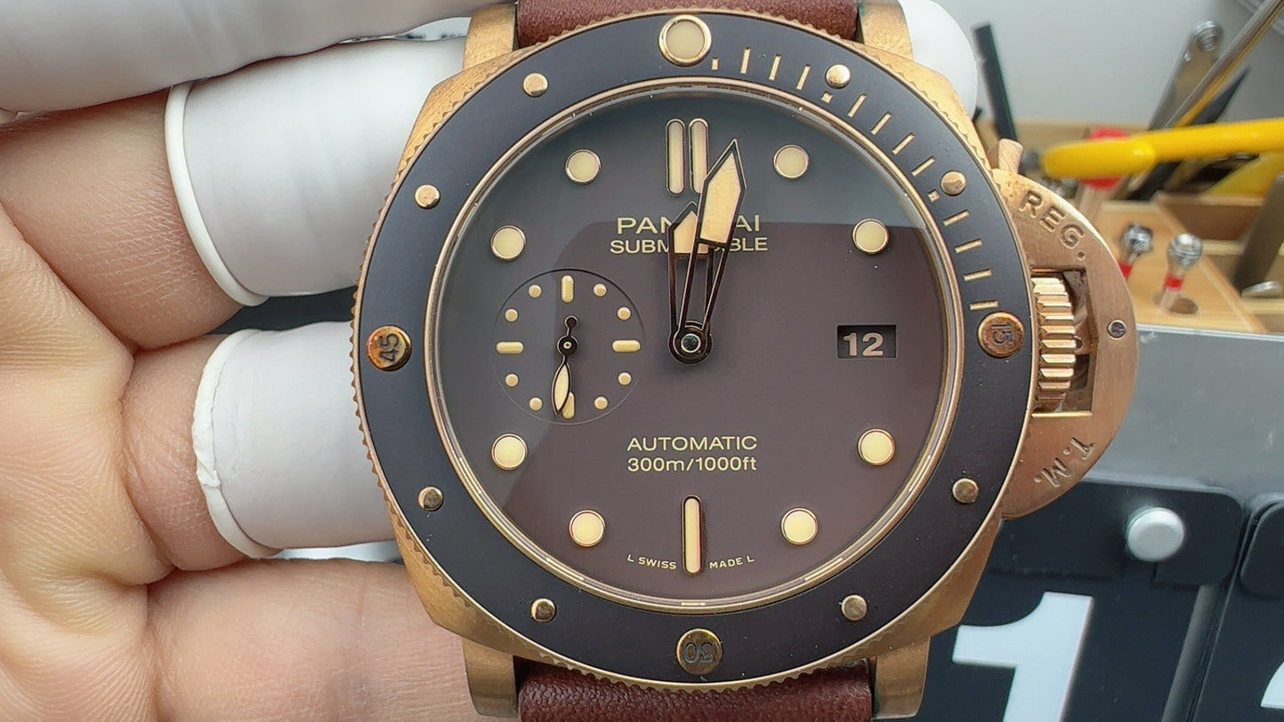 Panerai Submersible Bronzo PAM968 47mm Bronze Case