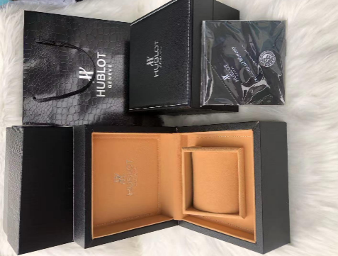 HUBLOT Classic Fusion– Ceramic Editio