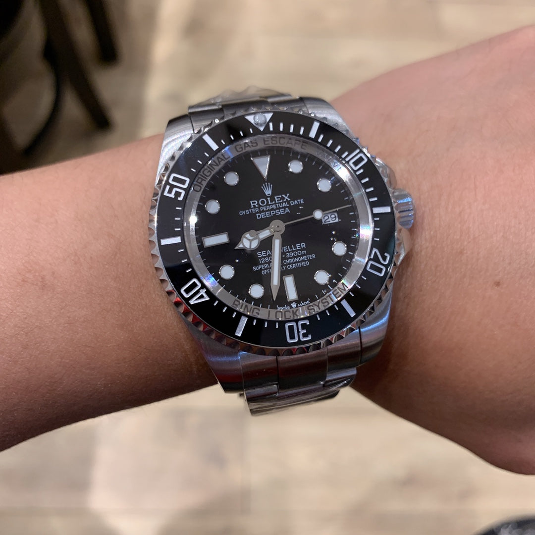 Rolex Deepsea – Blue-Green Lume 44mm Replica with Ceramic Bezel