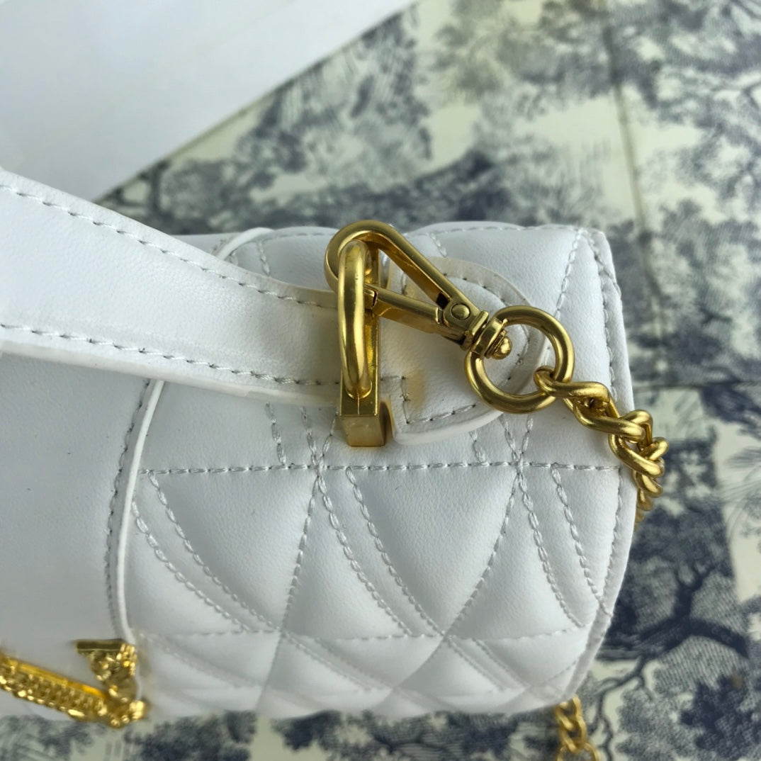 Virtus Quilted Leather Bag – Roman Power, Runway Elegance