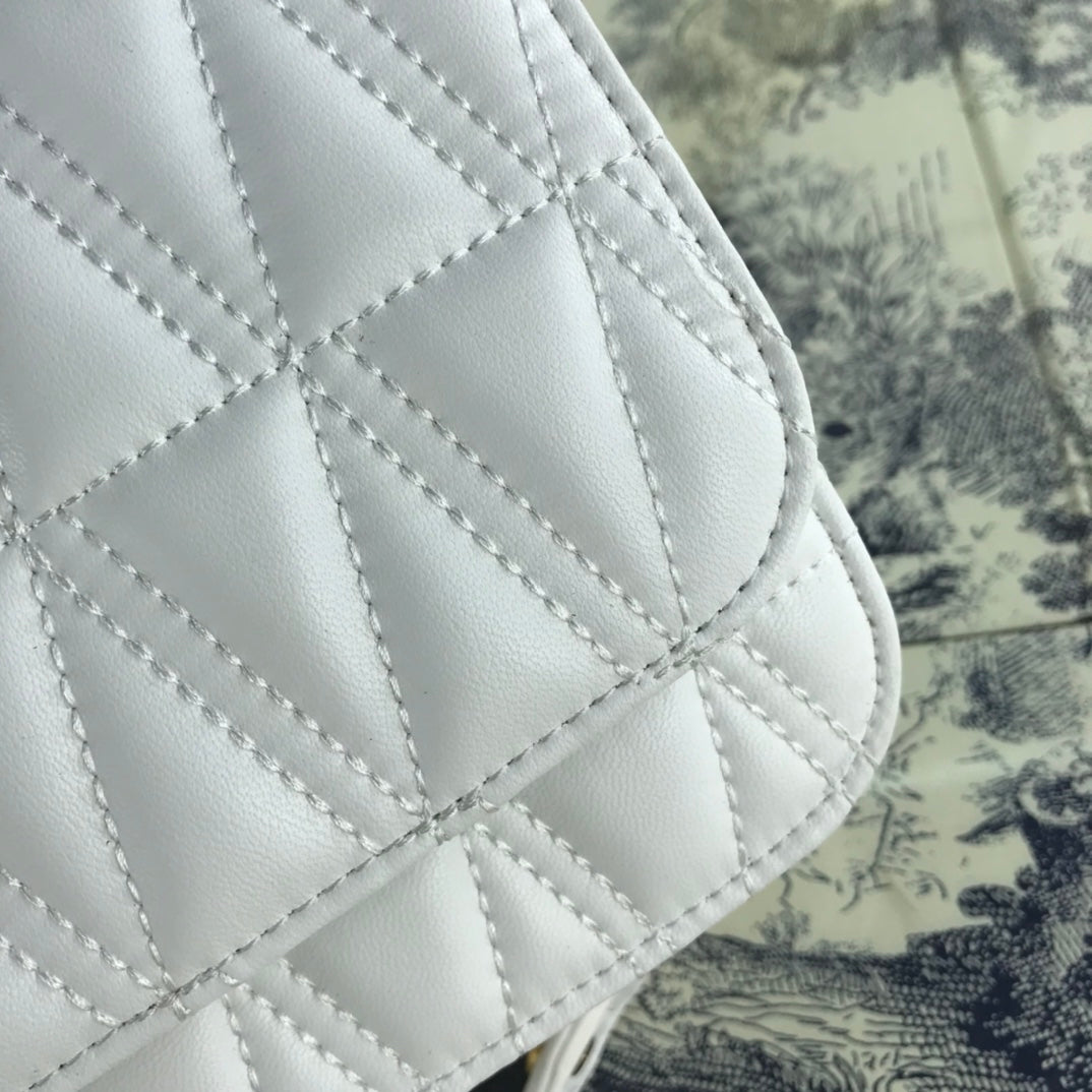 Virtus Quilted Leather Bag – Roman Power, Runway Elegance