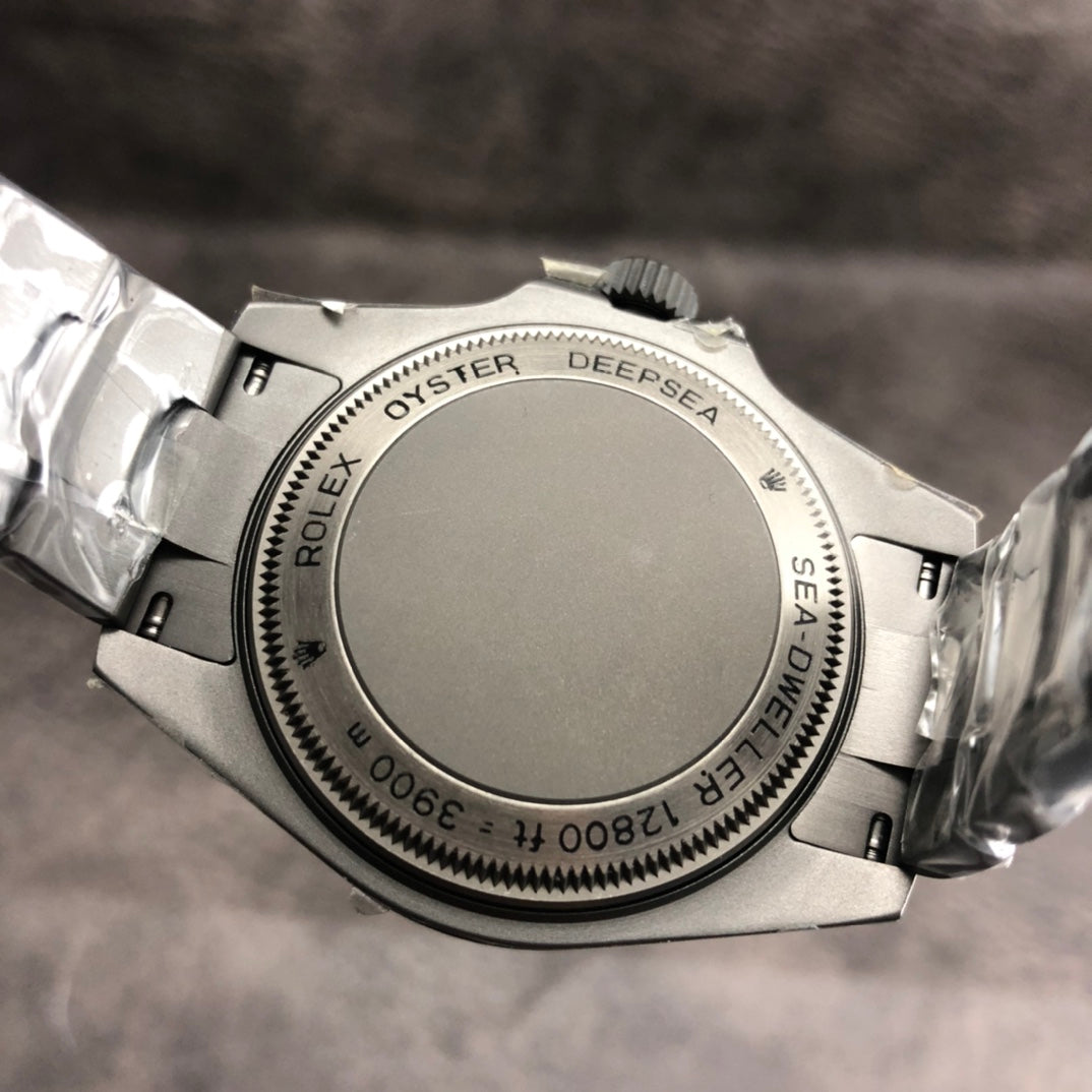 Deepsea Pro – Custom Gunmetal Matte Steel Dive Watch