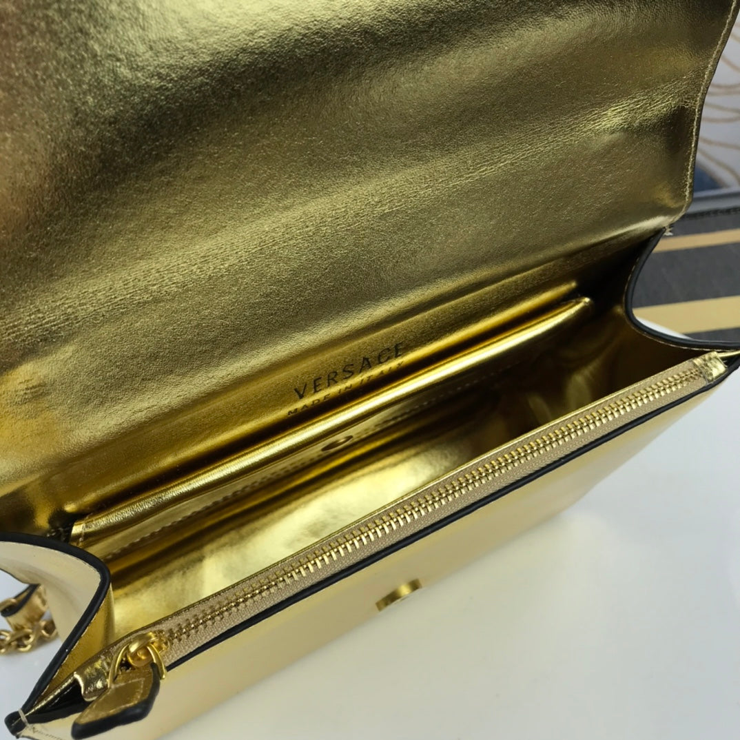Virtus Roman Goddess Bag – A Tribute to Strength and Style