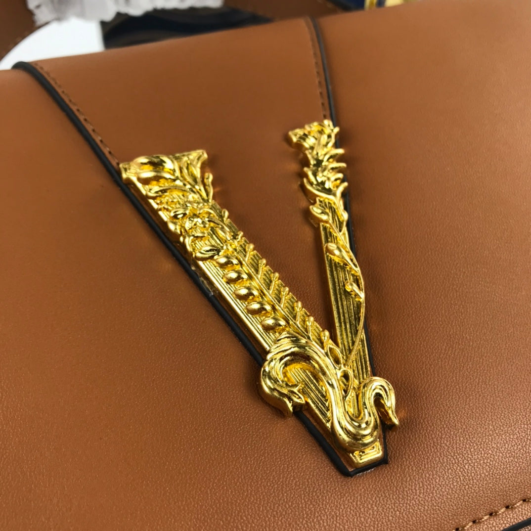 Virtus Deity Shoulder Bag – Strength Meets Style